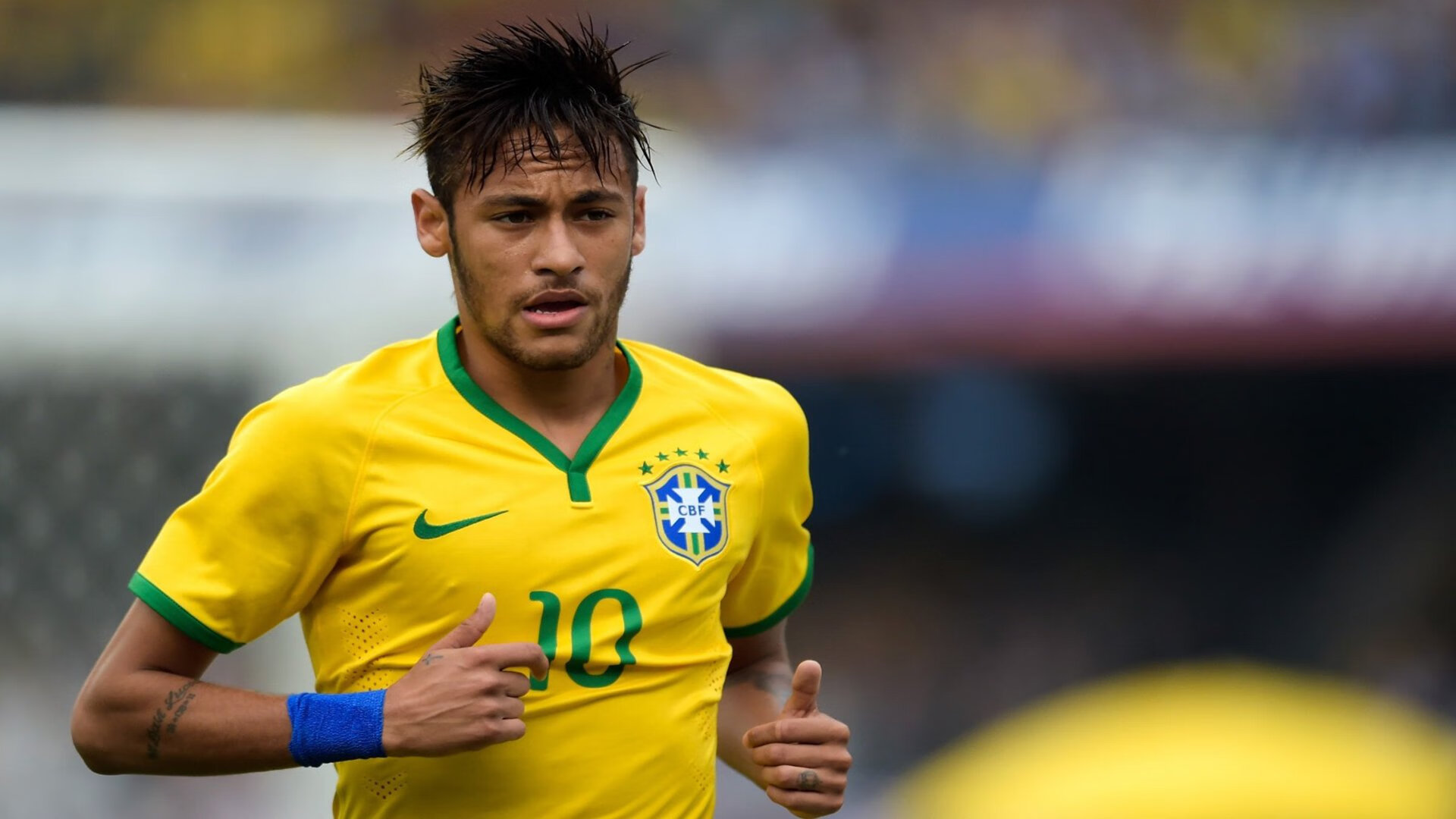 西甲：皇马客场逆转巴萨，榜首之争引发轩然大波，西超杯皇马vs巴萨